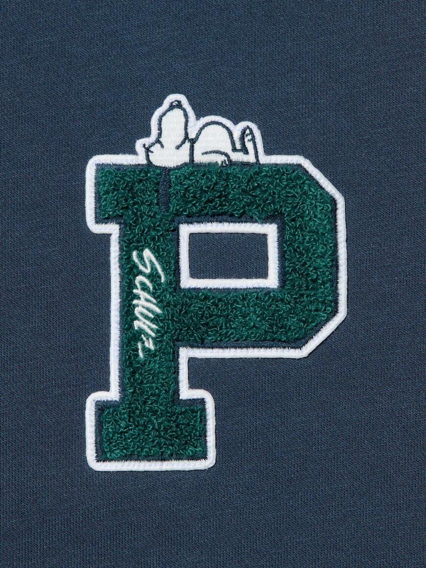 ユニクロ　ピーナッツ スウェットシャツ