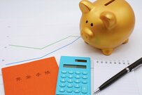 【厚生年金と国民年金】令和5年度は引き上げへ。結局いくらもらえるか