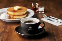 【数量限定！2025サマーバッグ】クリアバッグやタオルハンカチも！「珈琲館」と「ピングー」のダブルアニバーサリーです