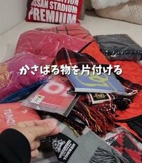 【100均DIY】ダイソーの〈クリアー収納袋とワイヤーネット〉　かさばる推しグッズもスッキリ収まる「移動式ワゴン」をDIY