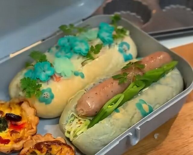 【主婦のリベンジお弁当記録】青くて可愛い『ネモフィラ弁当』に「天才すぎる」と反響
