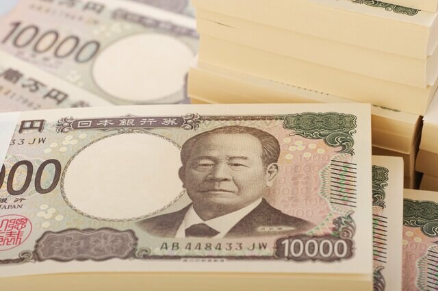 新NISAで20年後に「2000万円を目指す」積立投資シミュレーション。想定利回り3％・6％「月々の積立額」はいくら？