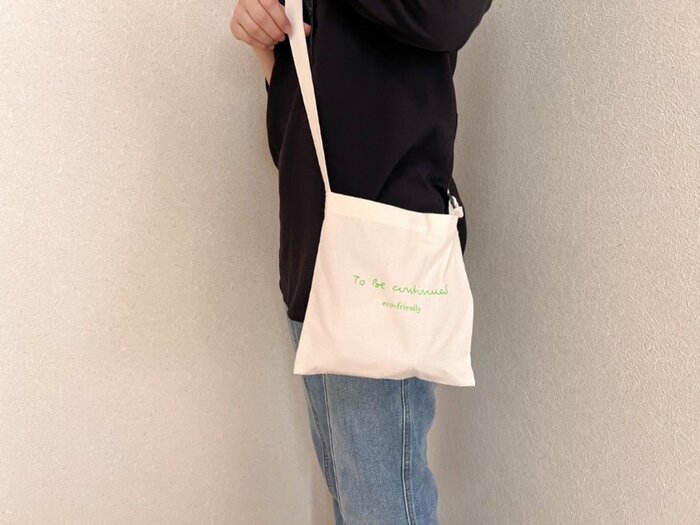 158cmで太ももぐらいの位置にきます