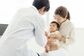 娘の健診記録を見返した母　特記事項欄で発見した「医師の一言」に泣いてしまう