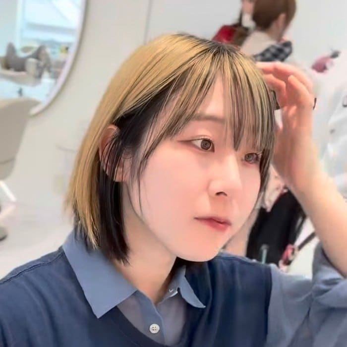 「2日後に研修があって」髪色をトーンダウンしたい女性→暗くても透明感が出る「ブルーブラック」でおしゃれに