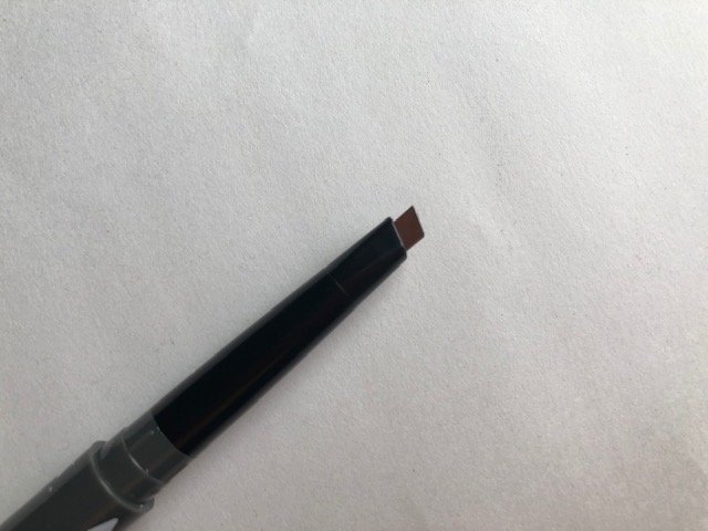 セリア「GENE3WAYアイブロウ　三角芯」のペン先（筆者撮影）