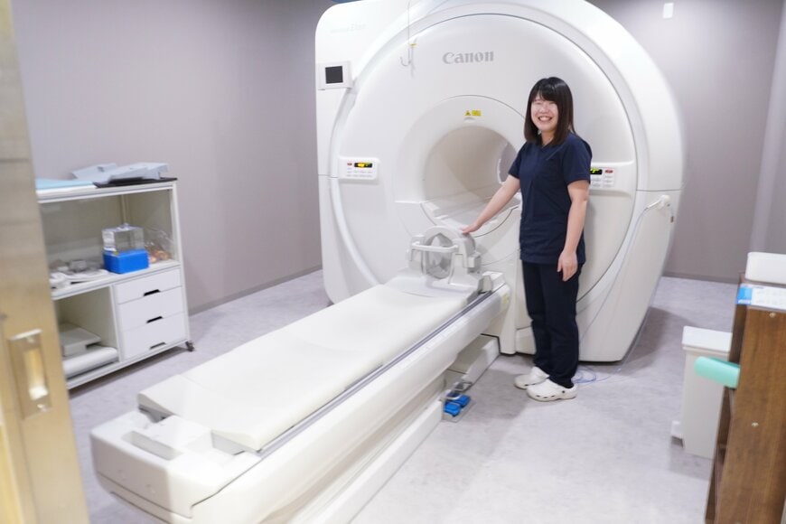 MRI装置の写真