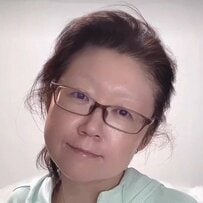 56歳マダムの「モナリザ風ものまねメイク」がすごい　完成度の高い仕上がりに「ルーブルまで行かなくても日本で観れた」「元気出ました」約1万3000回再生超の反響