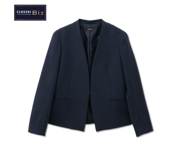 羽織るだけできちんと感が出せます