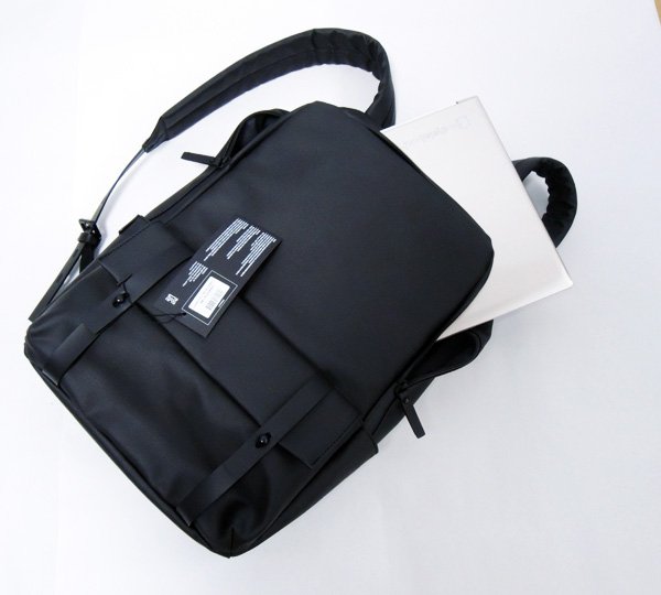 GEAR3 - ラップトップ デイパック ウォータープルーフ ¥22,680（税込）