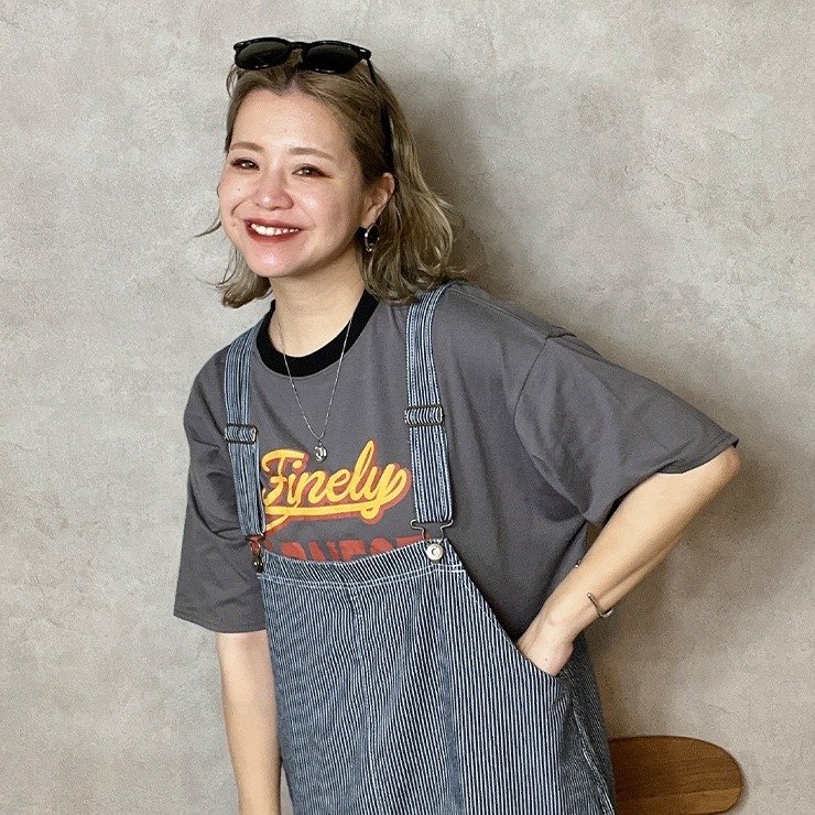 出所：しまむら公式　レディース　Tシャツ（おなつ）