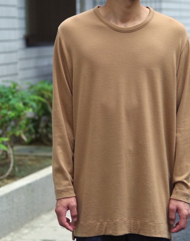 FIRMUM - 1/30メリノウール縮絨天竺ニット ¥16,740（税込）