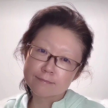 56歳マダムの「モナリザ風ものまねメイク」がすごい　完成度の高い仕上がりに「ルーブルまで行かなくても日本で観れた」「元気出ました」約1万3000回再生超の反響