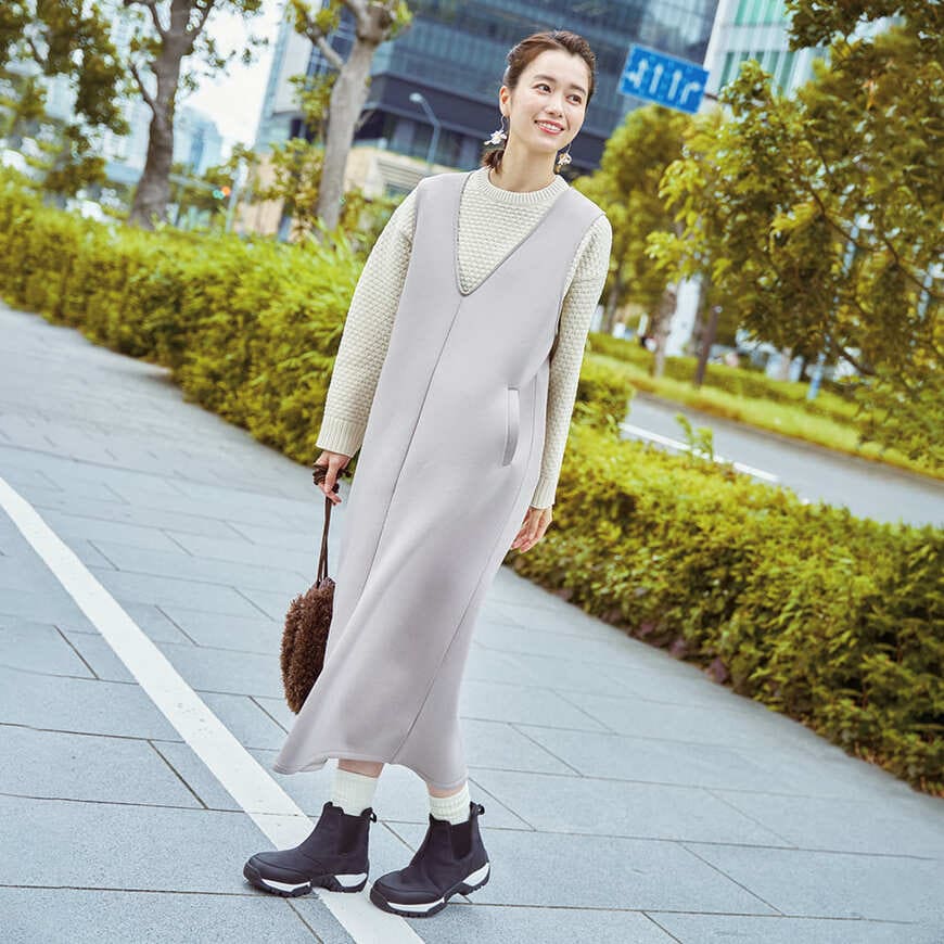 ワークマン公式　ワークマン公式　レディースストレッチライトジャンスカ