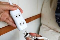 「確かに危ないな」実家にあった“予想外の電源タップ”が注目の的に「それは怖いね」