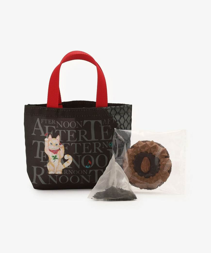 出所：アフタヌーンティー公式　ミニトートバッグ付きティータイムセット／ナタリー・レテ