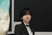 「リアル王子様」なにわ男子・道枝駿佑 レースをまとったヴァレンティノのパーティーコーデにSNS大興奮「芸術品」「かっこよすぎて言葉が出ない」