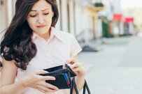 年収1000万円の人の生活が苦しい3つの理由とは