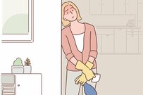 女性は既婚が未婚より長生きできないのは当然!? 家計を支える「働く妻」は疲れ・ストレス大