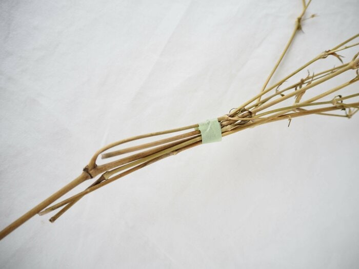 家でドライフラーを束ねるのに使ってみることに。