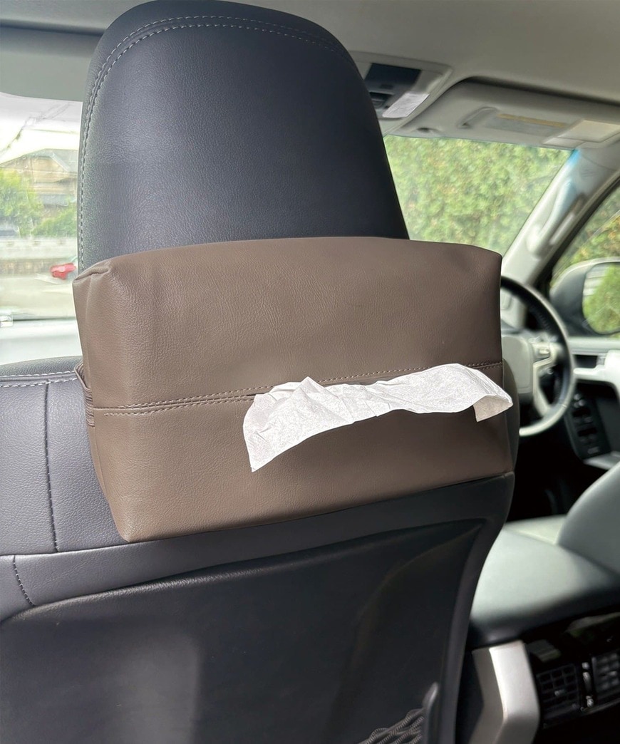 出所：パルグループ公式ファッション通販サイト　ヘッドレスト用ティッシュケース