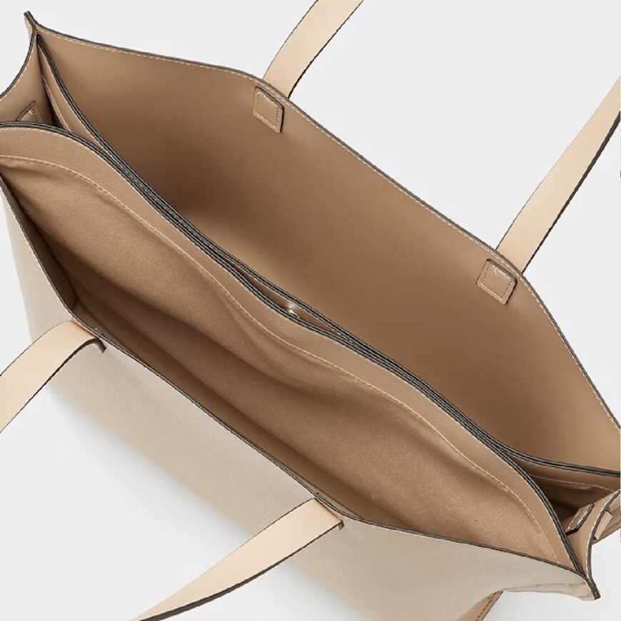 画像出所：GU公式サイト