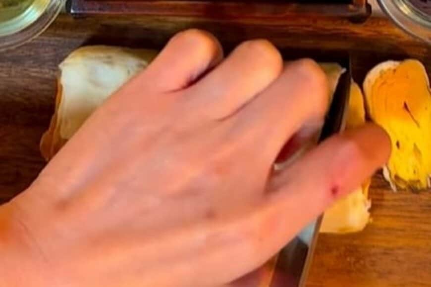 母が「高校生の娘」に作る誕生日弁当がたまらない…　愛情たっぷりの弁当に「めっちゃ可愛い」