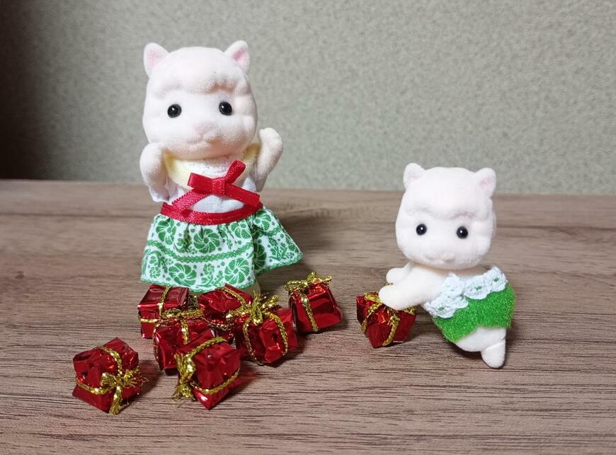 筆者撮影（セリア、ミニギフトBOX8Pオーナメント）