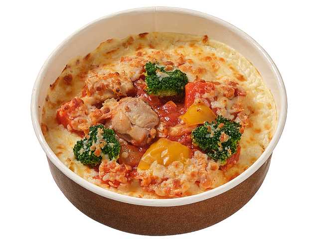 1/2日分の野菜 トマトチキングラタン