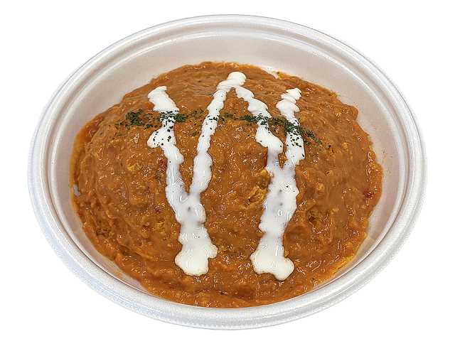 セブン-イレブンの新商品:エビトマトクリームソースで食べるオムライス