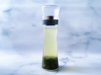 夏の冷茶を最高の味わいに！お茶への愛が詰まったteplo水出しカラフェのこだわりを解説