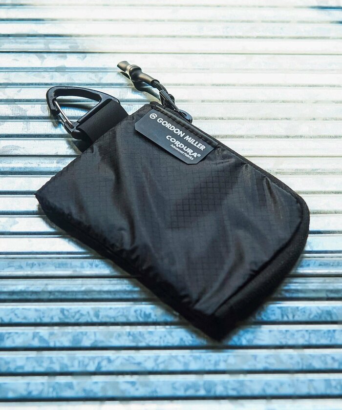 「コーデュラ リップストップ フラットケース S」