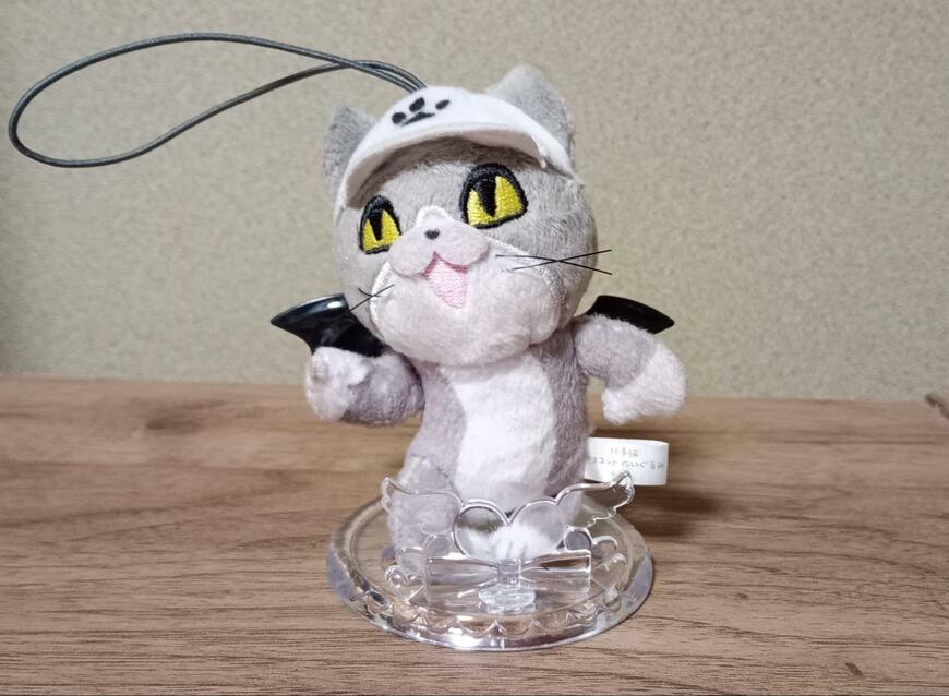 筆者撮影（セリア、ぬいぐるみデコスタンド 天使と悪魔）