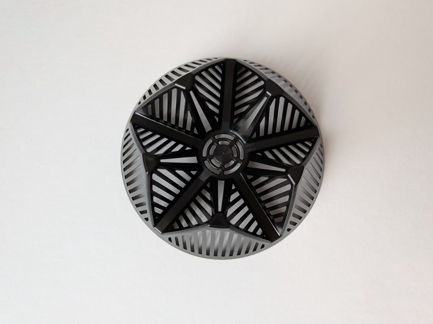 「植え替えも鉢底ネット8cmを置くだけでOK！」