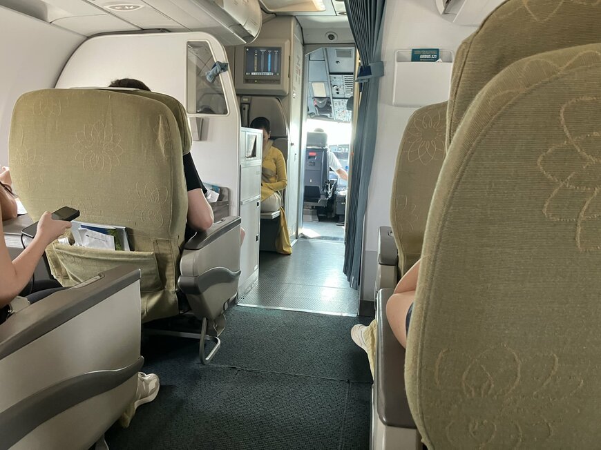 ベトナム航空の機内