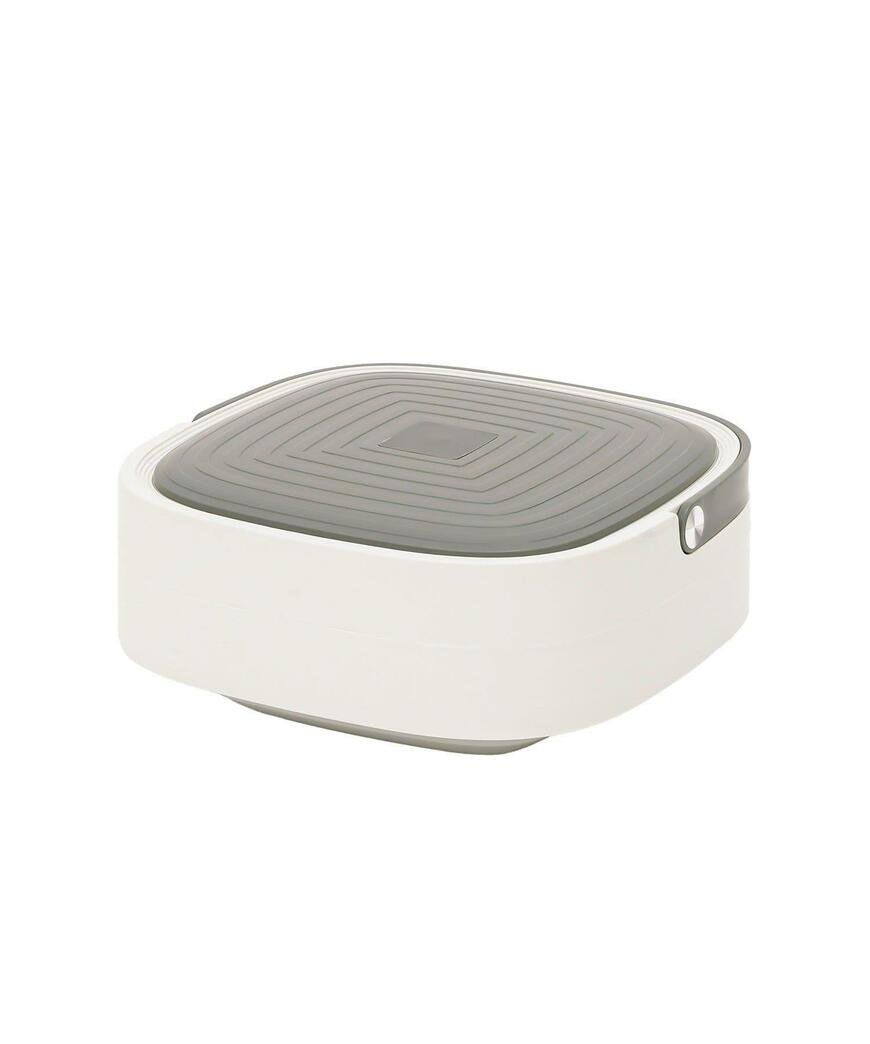 出所：パルグループ公式ファッション通販サイト 3COINS 折りたたみミニ洗濯機