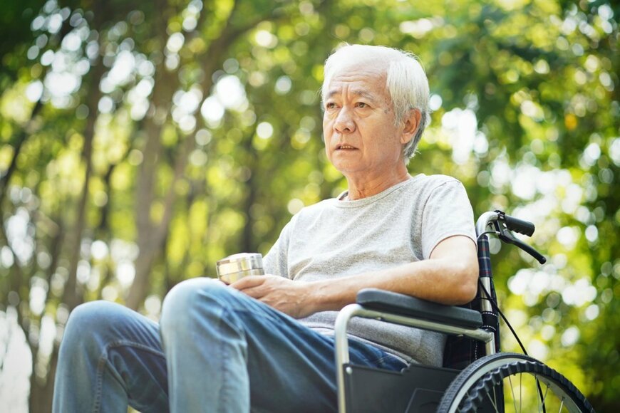 【おひとりさまの70歳代】貯蓄3000万円以上の人は多い？ひとりで迎える老後に向けた対策