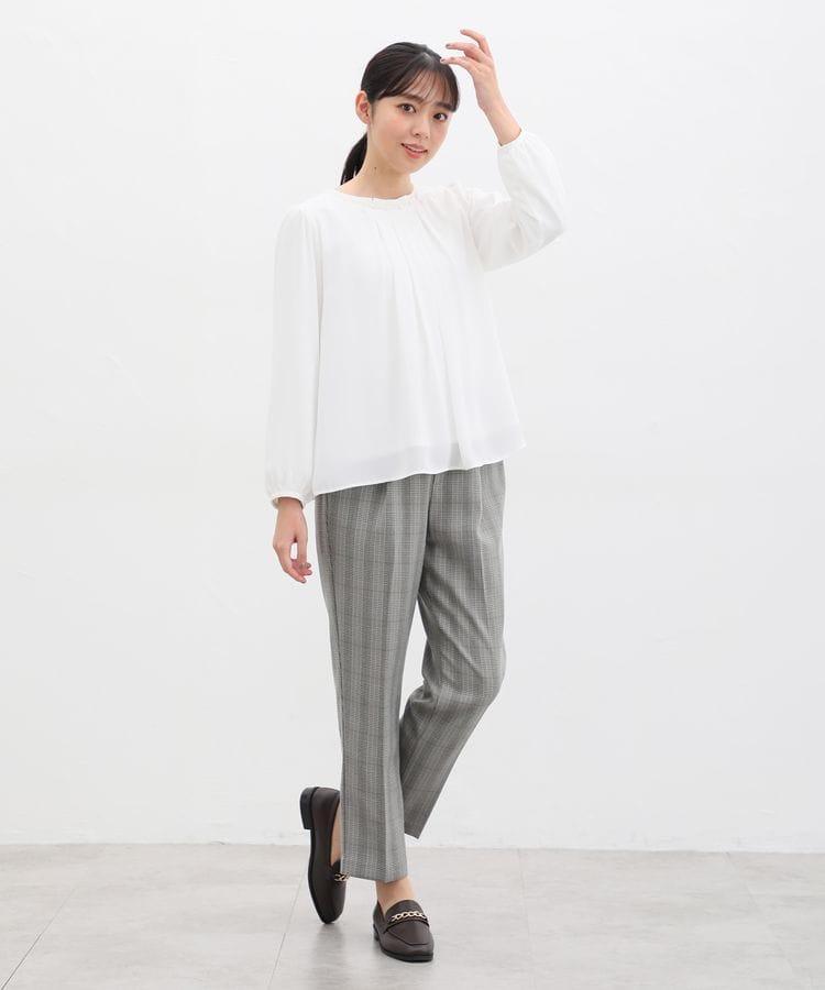 出所：ハニーズ公式通販 あったか裏地ブラウス