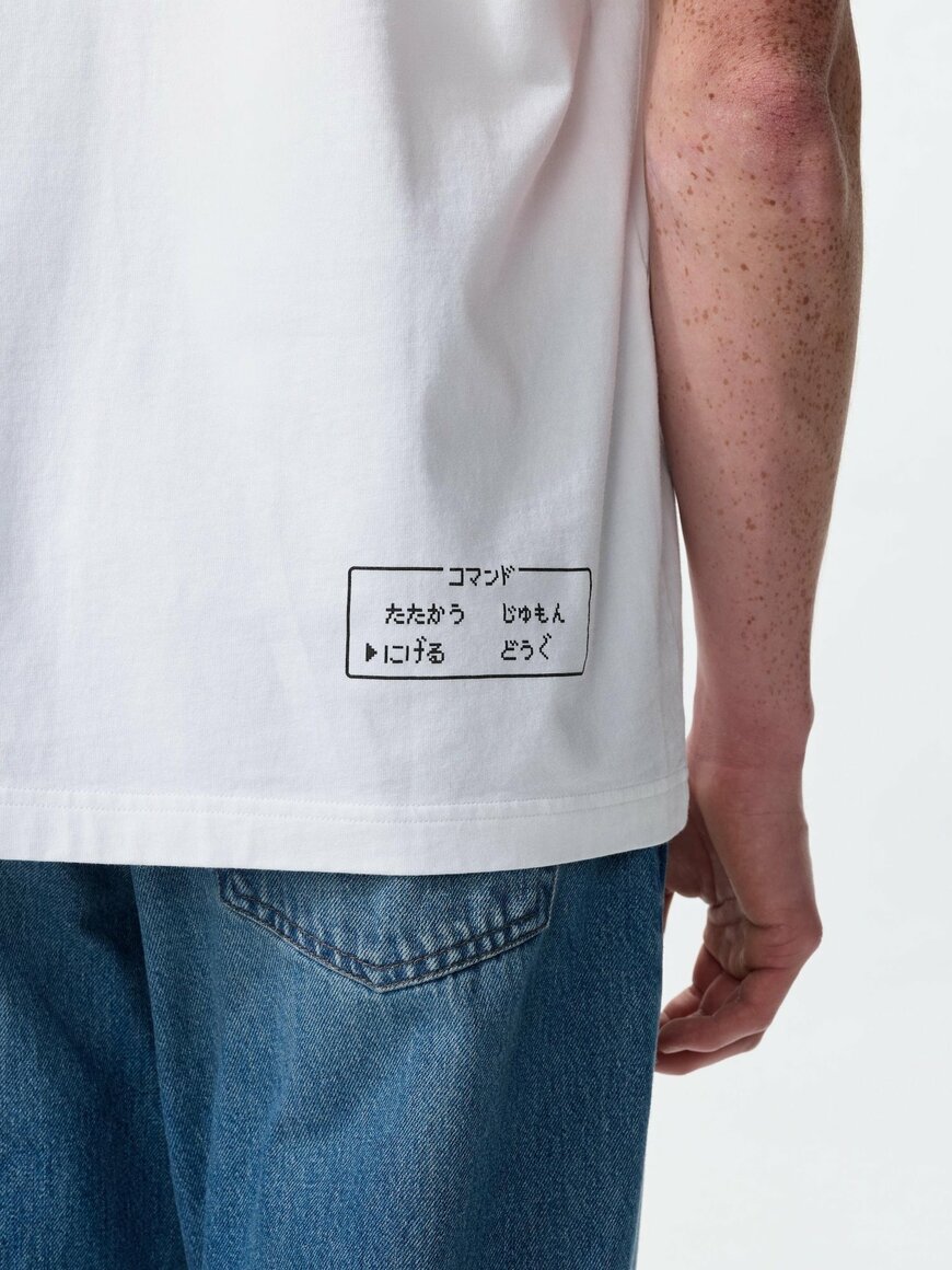 出所：ユニクロ公式　ドラゴンクエスト UT　00 WHITE