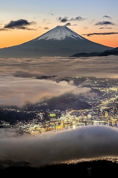 息を呑むほど美しい富士山
