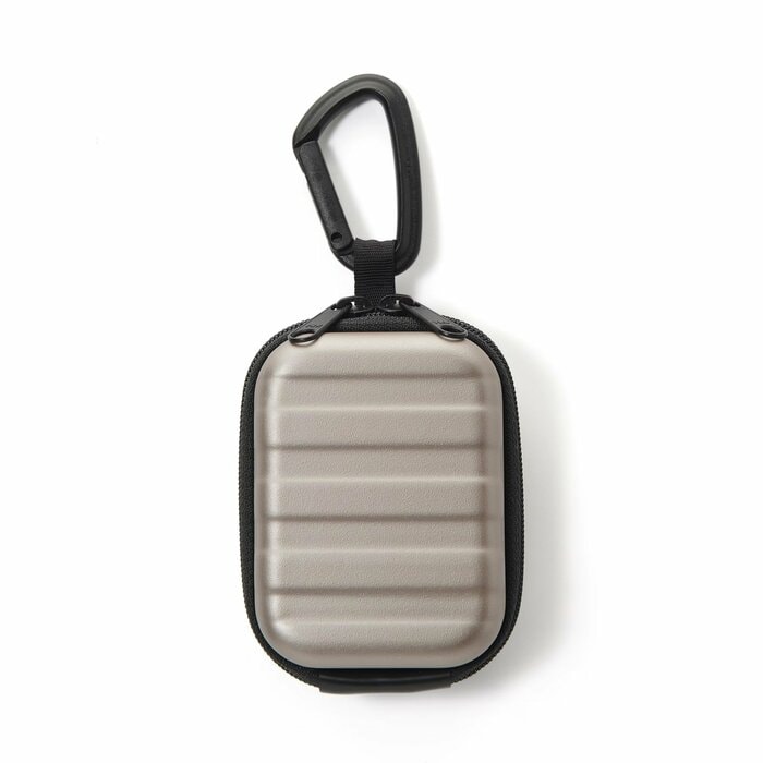 秋っぽさを出したいならベージュがおすすめ