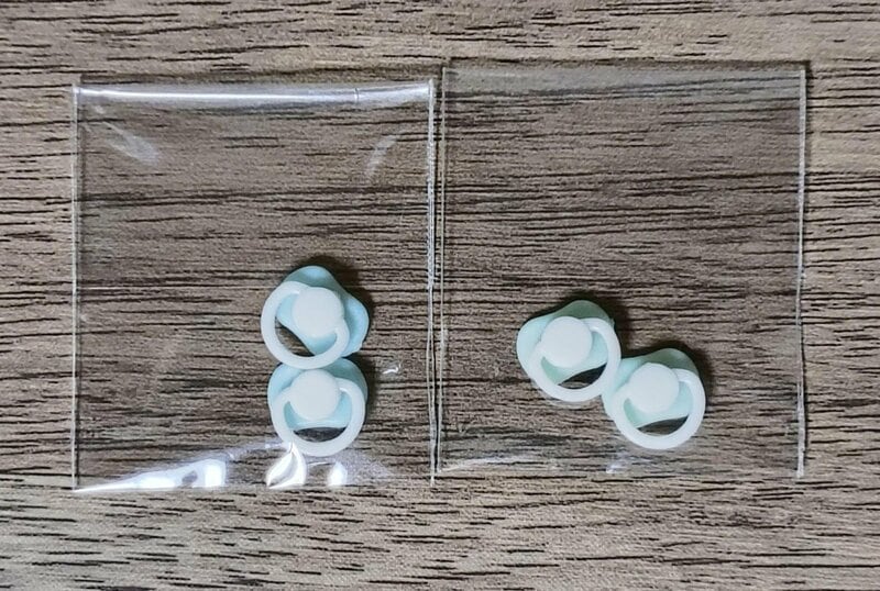 セリア、おしゃぶりパーツの筆者撮影写真