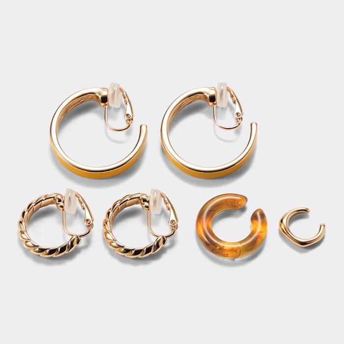 出所：GU公式ファッション通販サイト フープイヤリング&イヤーカフセット4P