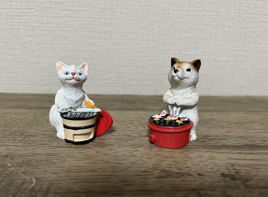 ダイソー、レジン置物（柴犬、ネコ）画像