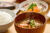 【シニア世帯の生活を助ける】5つの公的なお金とは？申請しないともらえない！