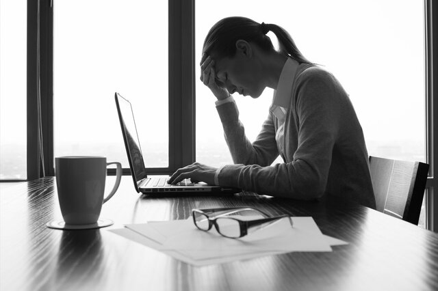 オンラインで初対面の人に「しくじりエピソード」を話すべきか