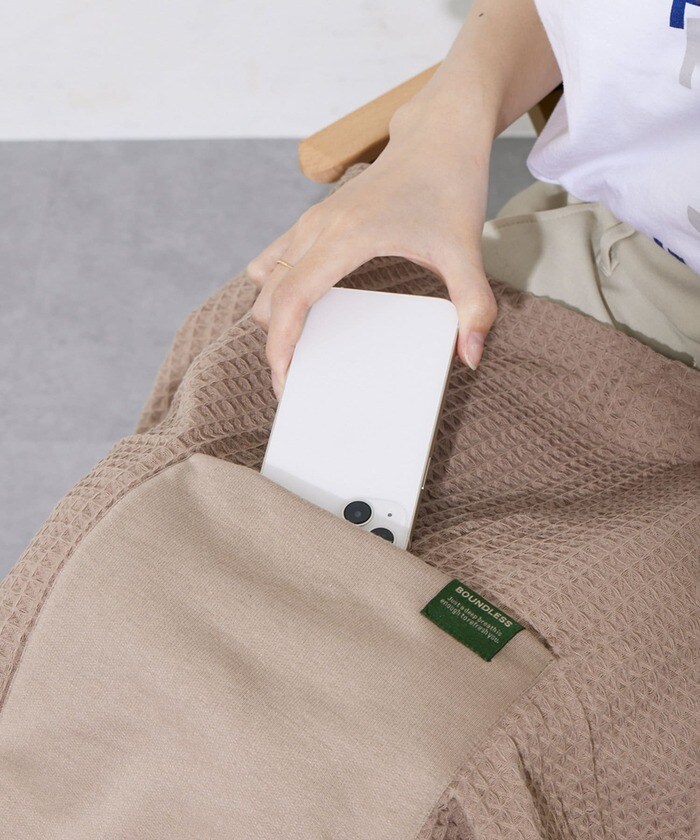 ムレにくいワッフル生地