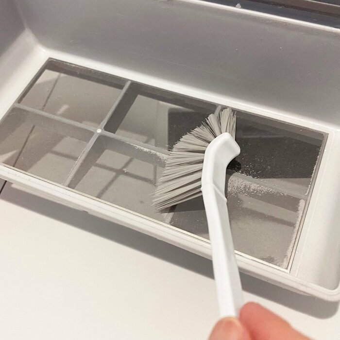 エアコンや空気清浄機のフィルターに溜まったホコリなどの掃除にも◎