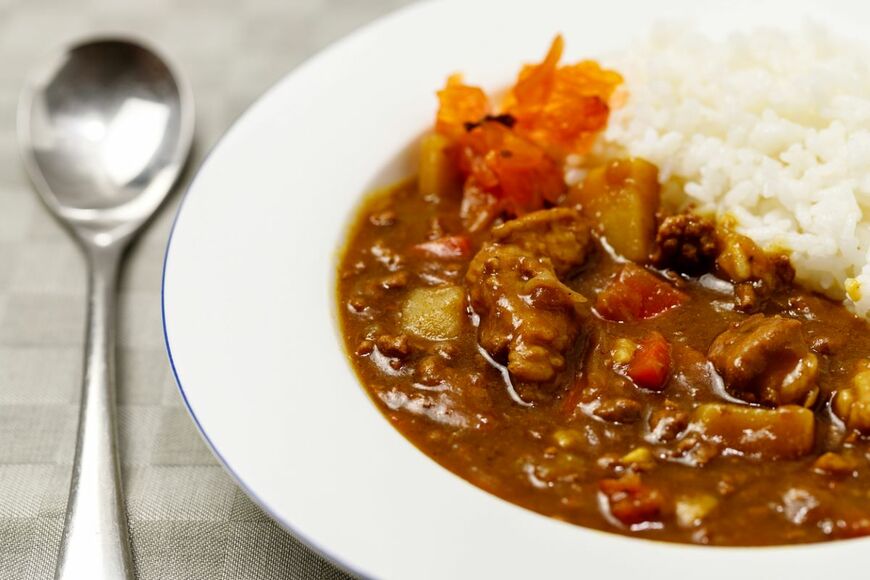 もうすぐカレーの日〈1月22日〉だから、冬こそ美味しい〈カレー〉レシピ厳選３つ