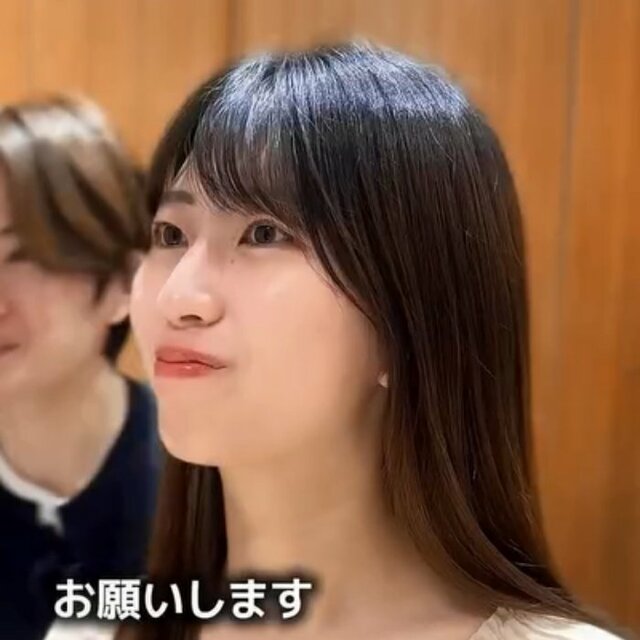 「どの長さがいいかわからない」ロングヘア女性が美容師にお任せカット。〈大人可愛いレイヤーボブ〉にスタイルチェンジ